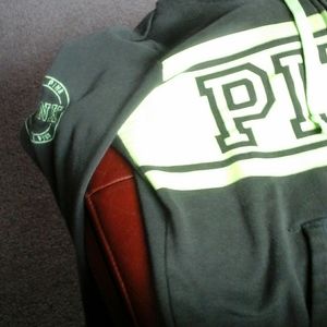 Victoria secret Pink half zip